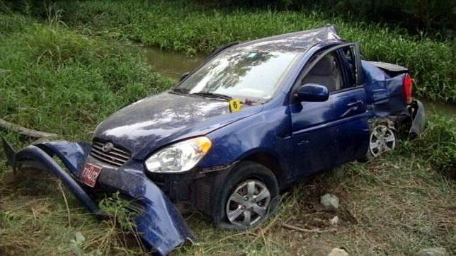 Imagen del vehículo que conducía Ángel Carromero, acompañado por el fallecido Oswaldo Payá