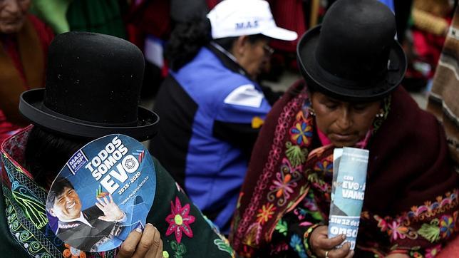 Evo Morales busca el poder absoluto en las presidenciales de Bolivia Evo Morales busca el poder absoluto en las presidenciales de Bolivia