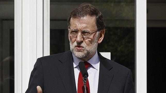 Mariano Rajoy, a las puertas del hospital Carlos III