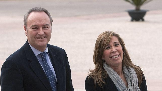 Imagen de archivo de Alberto Fabra junto a Alicia Sánchez Camacho