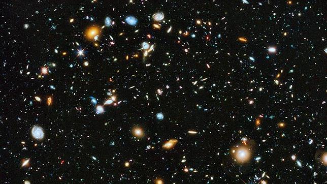 Este rico panorama galáctico podría, en el futuro, ser sustituido por un Universo vacío y frío