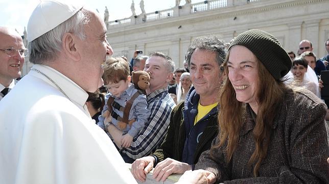 Resultado de imagen de patti smith papa francisco