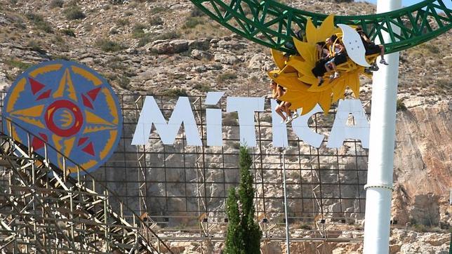 Inferno, una de las atracciones más conocidas de Terra Mítica