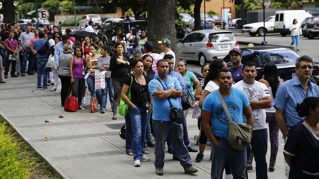 Andrés Pastrana alerta sobre una crisis  humanitaria inminente en Venezuela