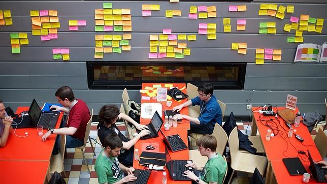 Desarrolladores en la Wikimedia Hackathon 2013, en Holanda