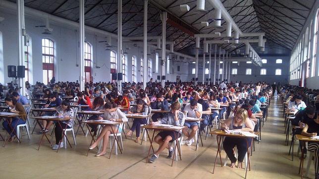 Imagen de un examen de Cambridge English realizado en Granada