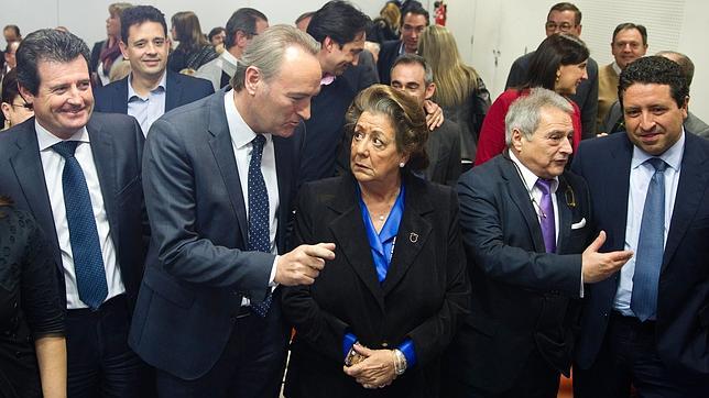 Fabra, junto a Císcar, Barberá, Rus y Moliner