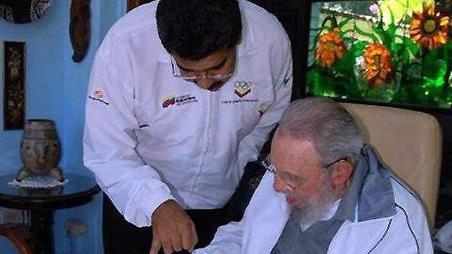 Fidel Castro elogia a los militares venezolanos, los «mejor equipados» de la región