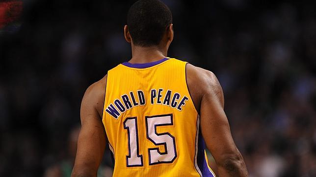 Una imagen de Metta World Peace, cuando era jugador de los Lakers