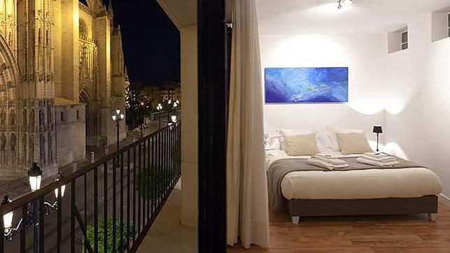 Uno de los apartamentos de Puerta Catedral Suites, con vistas inmejorables