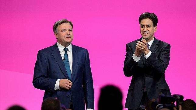 Ed Balls (izquierda) y Ed Miliband (derecha)