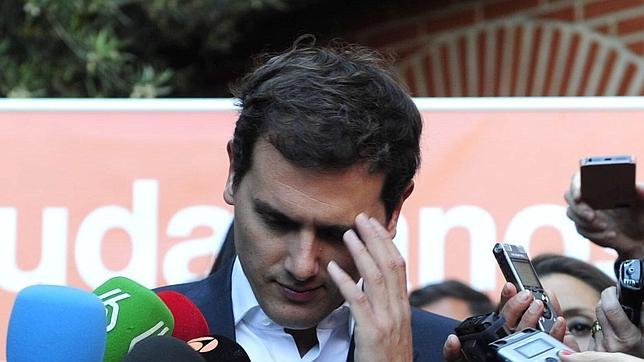 ciudadanos - Ciudadanos será clave para el PP en cuatro autonomÃas pero queda por debajo de lo esperado