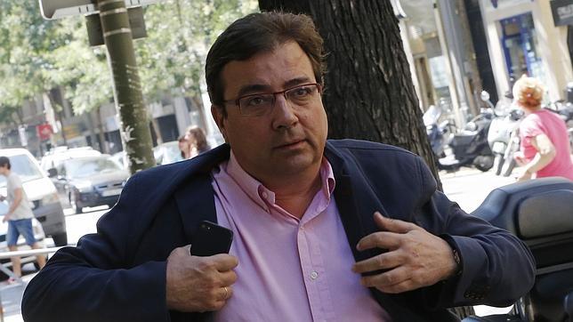 Fernández Vara, el médico forense que podrÃa gobernar en Extremadura