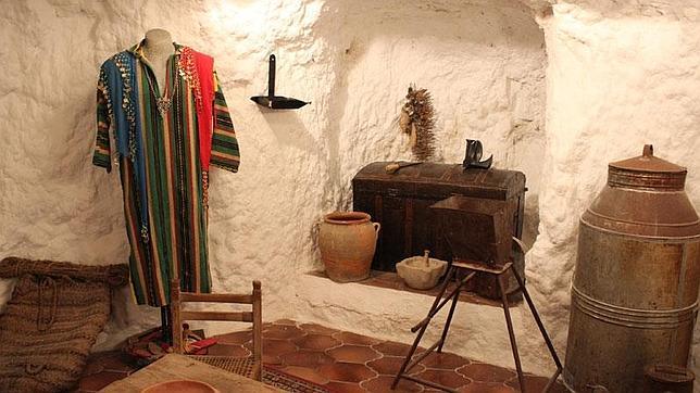 Una de las casas cueva de Villena rehabilitadas