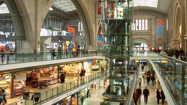 Zona comercial de la Estación Central de Leipzig