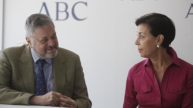 Padres de Leopoldo López: «Nuestro hijo está en aislamiento total y solo le dejan tener cuatro libros» Padres de Leopoldo López: «Nuestro hijo está en aislamiento total y solo le dejan tener cuatro libros»