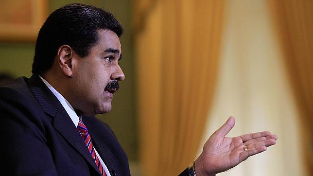 Maduro sube el precio del combustible en la frontera con Colombia Maduro sube el precio del combustible en la frontera con Colombia