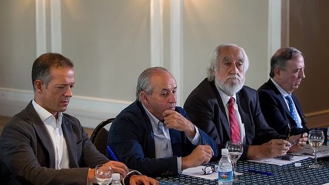 Senadores españoles pudieron ver al alcalde mayor de Caracas preso