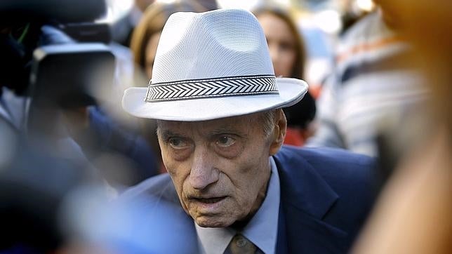 Rumanía condena a 20 años al director de una cárcel comunista por «crímenes contra humanidad» Rumanía condena a 20 años al director de una cárcel comunista por «crímenes contra humanidad»