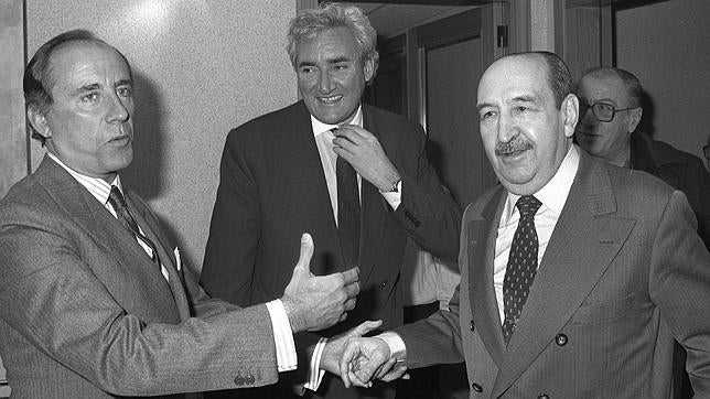 Ruiz-Mateos a inicios del año 89, con el general acusado del 23F Alfonso Armada y Luis del Olmo