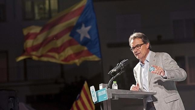 Artur Mas en a un acto de campaña de Junts pel Sà en Olot (Girona)