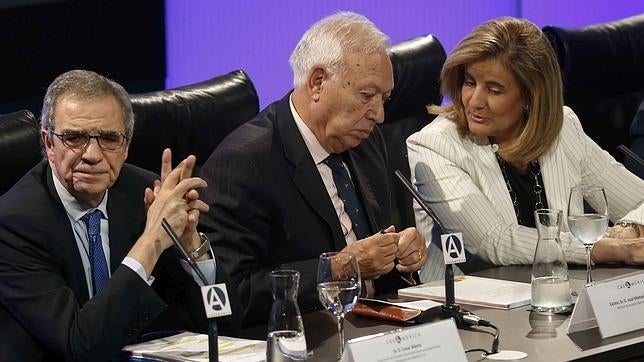 El ministro ha participado esta mañana en la presentación del informe «Las empresas españolas crean valor»