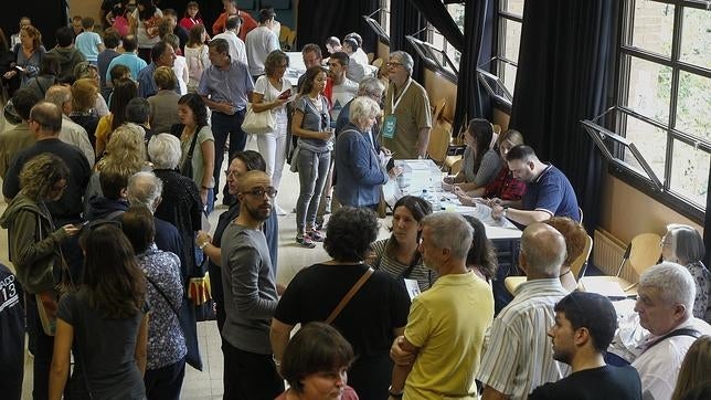 Un colegio electoral de Barcelona