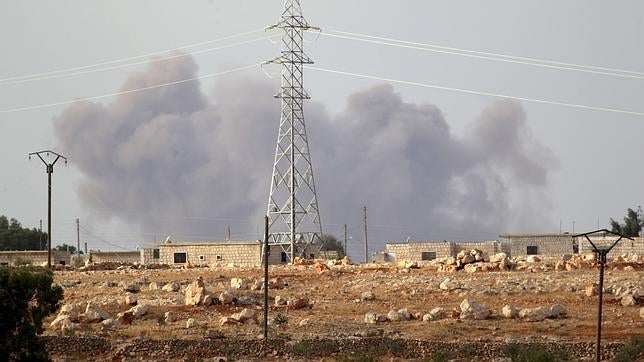 Imagen que muestra un instante en el que Rusia estaba bombardeando Idlib, Siria