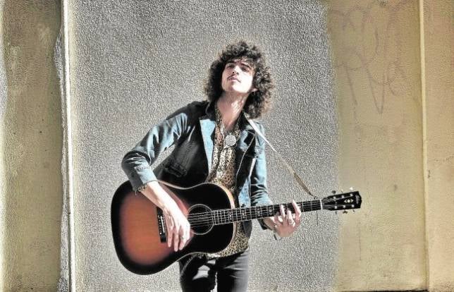 Isma Romero posa para ABC durante la entrevista