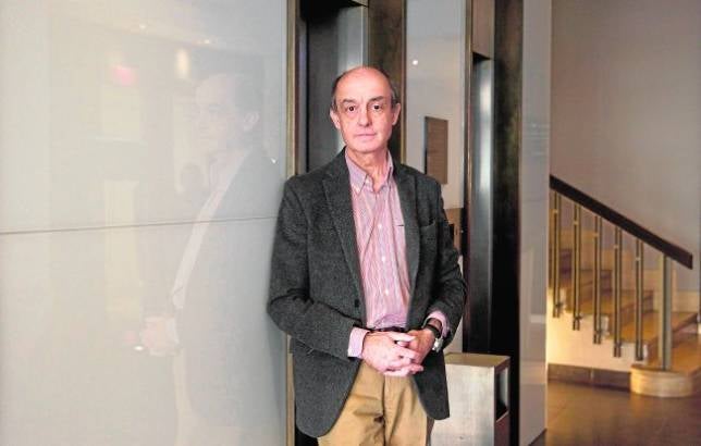 El eurodiputado de UPyD Fernando Maura, momentos previos a la entrevista con ABC