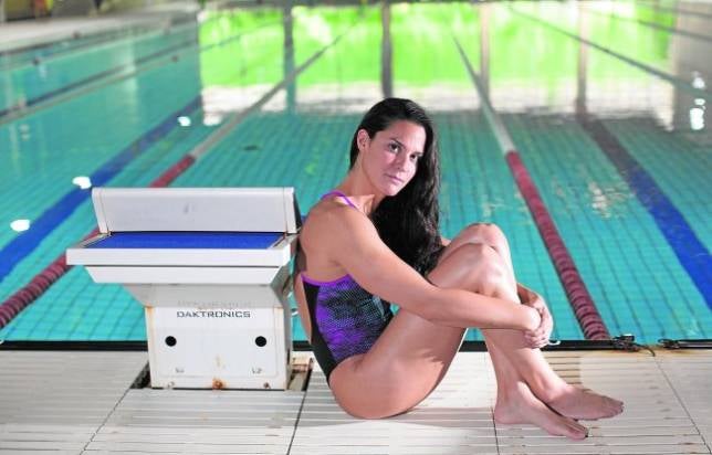 Merche Peris posa para ABC en la piscina olímpica del CSD