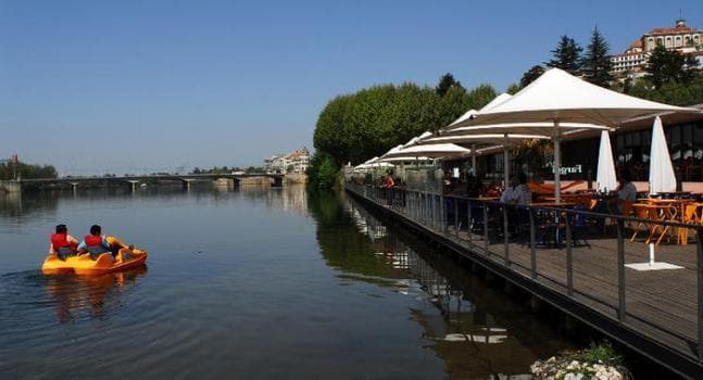 Coimbra Siempre Melancolica A Orillas Del Rio Mondego