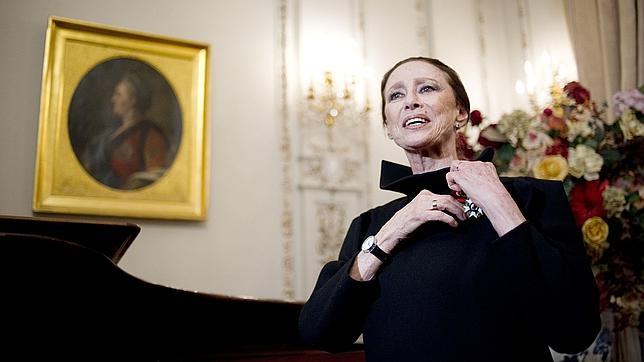 Maya Plisetskaya, en 2012, en el embajada francesa en Rusia