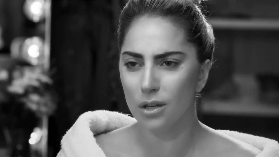 Lady Gaga Pospone El Lanzamiento De Chromatica Su Nuevo Disco