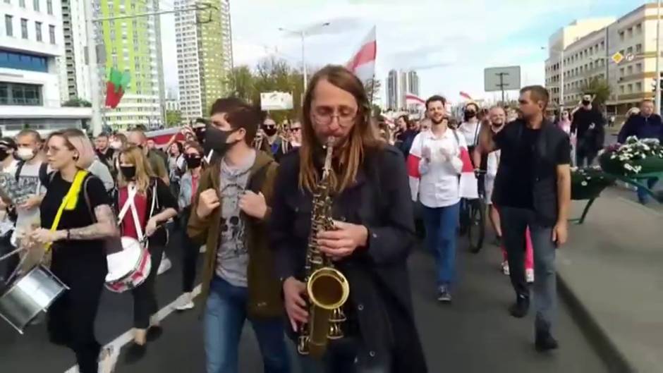 Decenas de miles de manifestantes exigen en Bielorrusia la salida de Lukashenko del poder