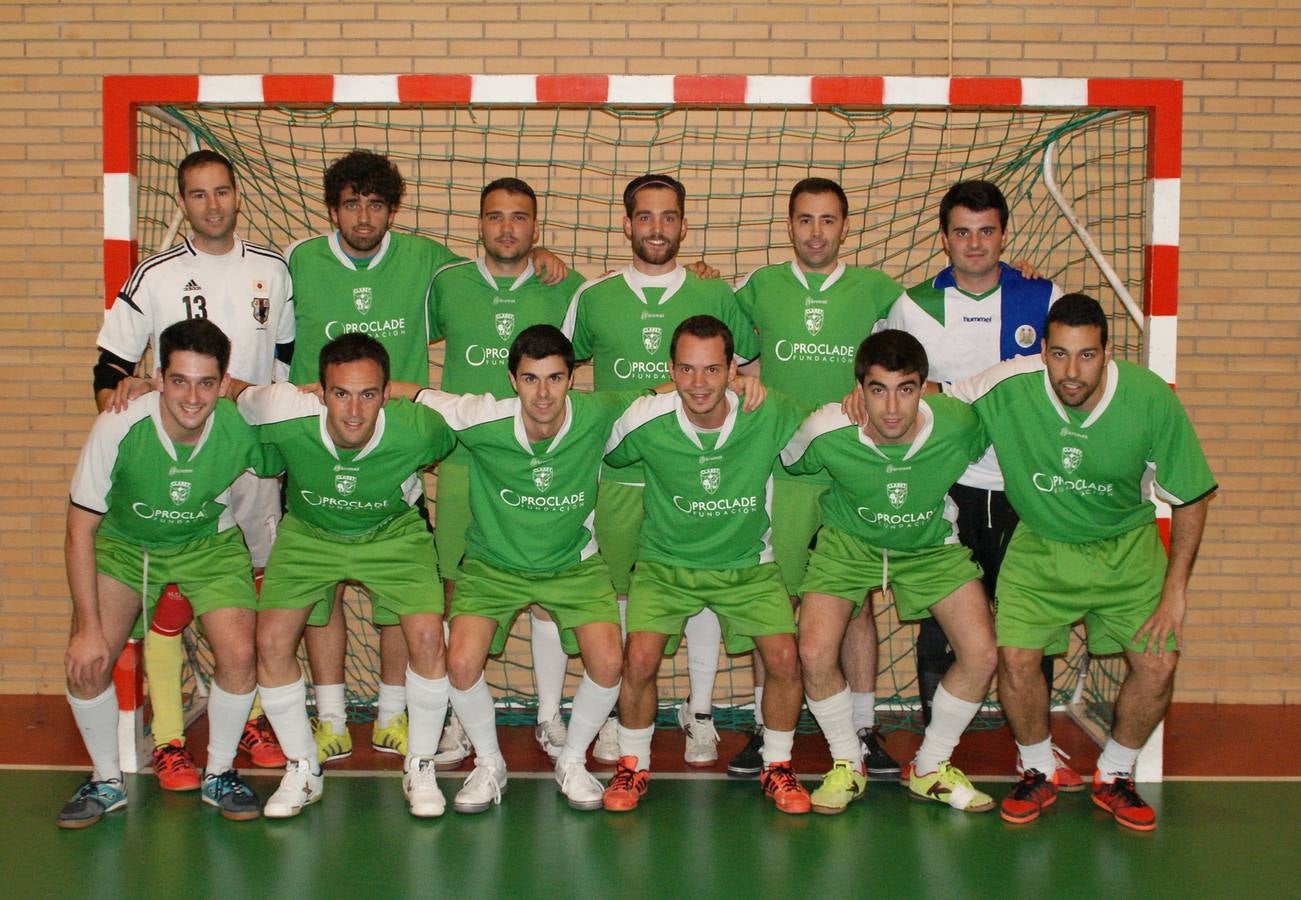 ClaretArriba de izquierda a derecha: Francisco, Alberto Patiño, Alberto Rodríguez, Fernando, Pablo y Álvaro. Debajo de izquierda a derecha: Sergio, David, José Antonio, Ernesto, Javier Lallana y Javier Velázquez