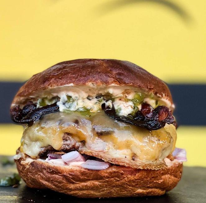 Hamburguesas que se merecen su día internacional y una final de Champions