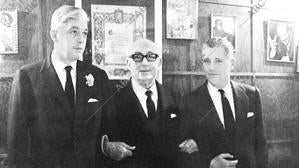 Con su padre Juan Ignacio y su hermano Torcuato en los años 60