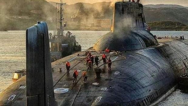 Leviatanes de Putin: los colosales submarinos rusos que aterran a los portaaviones occidentales desde la URSS