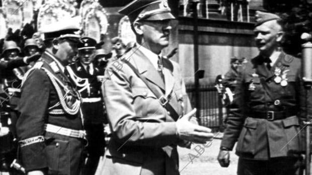 El turbio periplo de la calavera calcinada de Hitler: el eslabón que desveló el gran misterio nazi - Archivo ABC