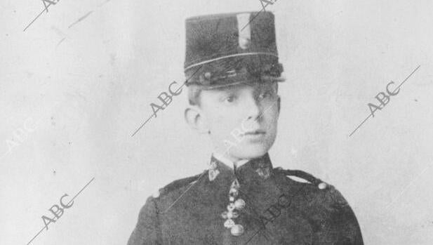¿Por qué Alfonso XIII o Juan Carlos nunca fueron coronados como Reyes de España?