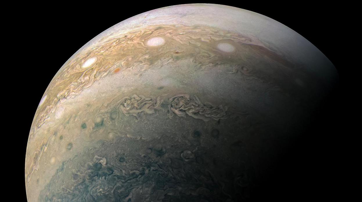 Hallan en Júpiter una cantidad de agua «muchas veces superior a la de la