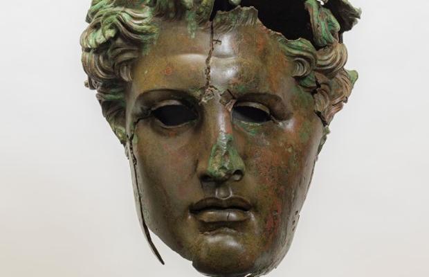 Cabeza monumental de bronce de Demetrio primero (307 a.C.)
