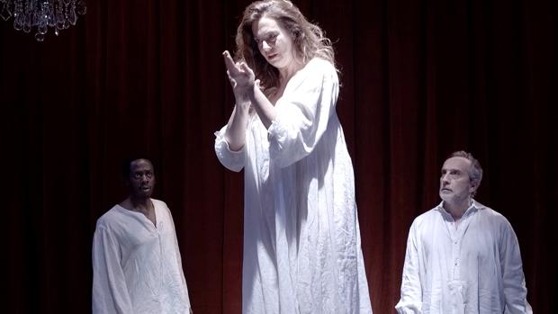 Lola Baldrich, entre Jimmy Castro y Gonzalo de Castro
