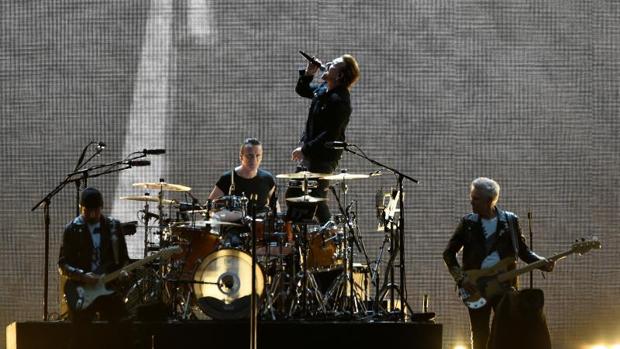 El grupo irlandés U2 encabeza la lista