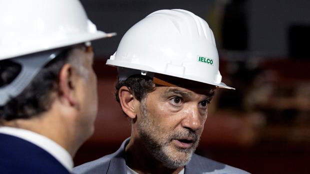 Antonio Banderas, durante su visita a las obras del teatro que proyecta en Málaga