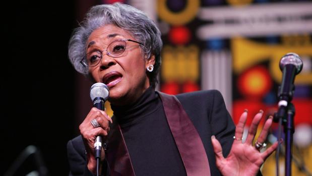 Nancy Wilson