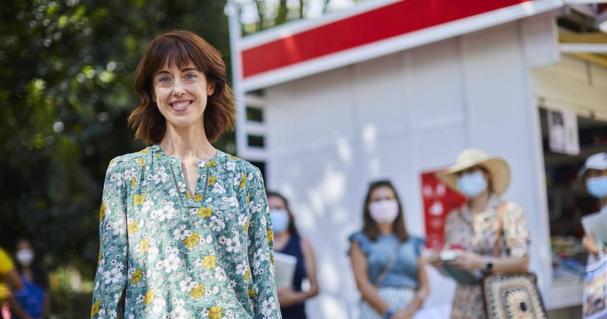 Dos exalumnas de la facultad firman sus primeras novelas en la Feria del  libro de Madrid – Infoactualidad