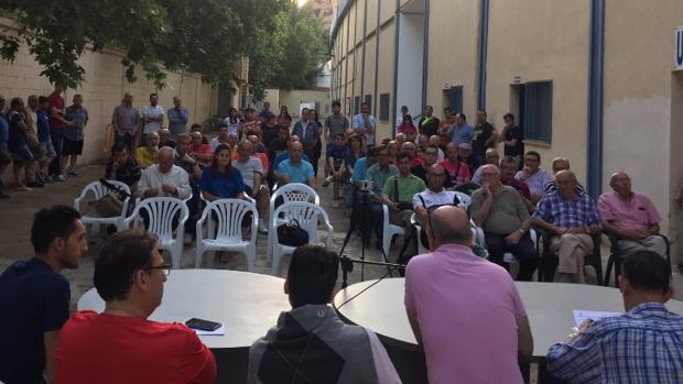 Asamblea de socios de la UD Almansa