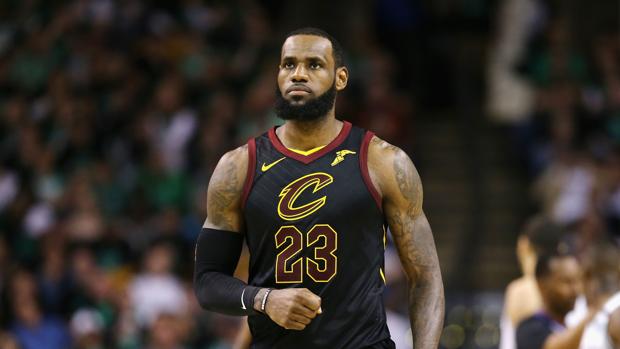 LeBron James ha fichado por los Angeles Lakers con un contrato de 154 millones por cuatro temporadas